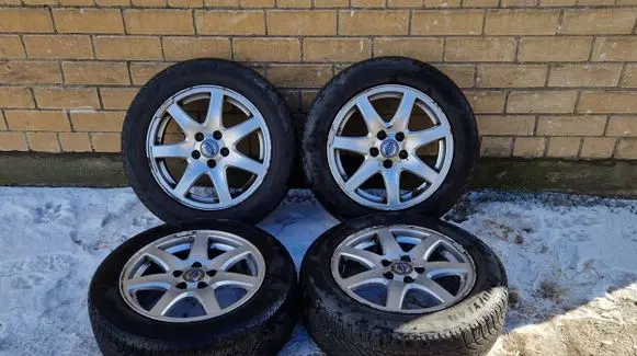 Volvo V70 R16 alloy rim 30666081
