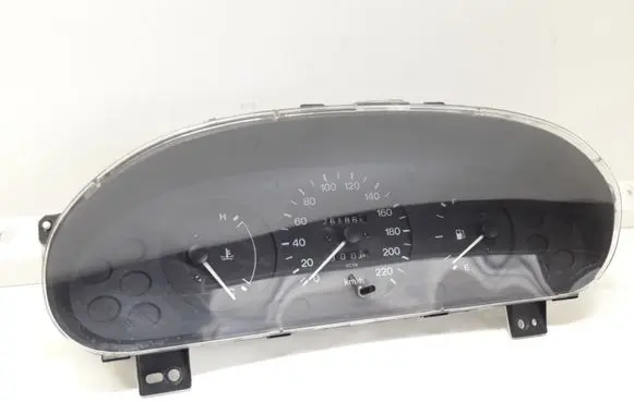 Mazda 323 Speedometer (instrument cluster)