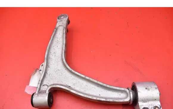 Opel Vectra C Front control arm 30Z9102-OYO
