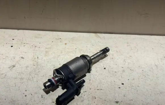 Skoda Octavia Mk3 (5E) Fuel injector 05E906036C 04E906036AD
