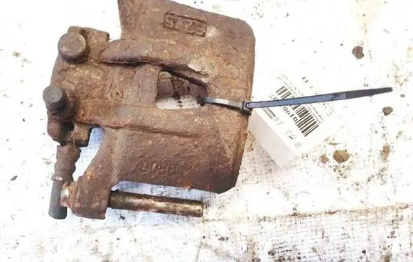 Mitsubishi Outlander Rear brake caliper