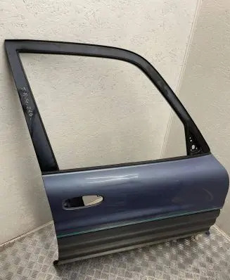 Toyota RAV 4 (XA10) Front door