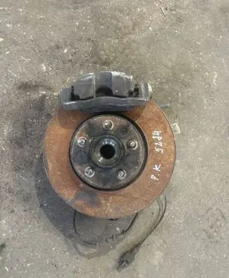 Opel Zafira C Front wheel hub Nocode