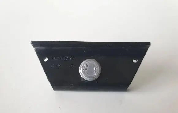 Battery bracket