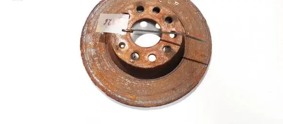 Volkswagen PASSAT B6 Rear brake disc neventiliuojamas