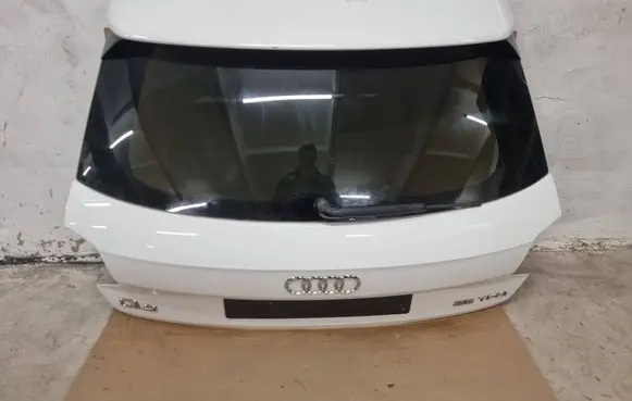 Audi Q2 - Tailgate/trunk/boot lid