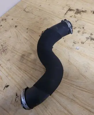Audi Q5 SQ5 Intercooler hose/pipe 8R0145737N