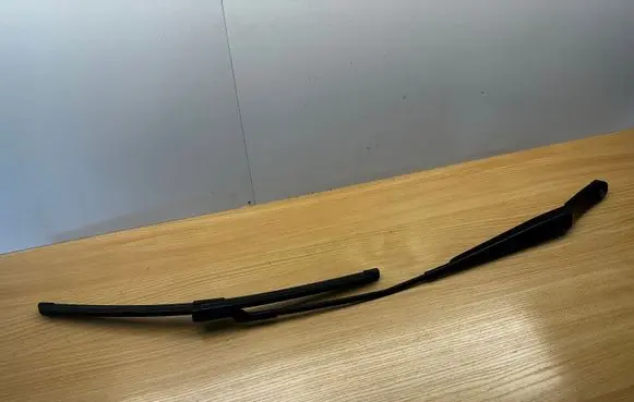 Volkswagen PASSAT B8 Front wiper blade arm 3G1955410