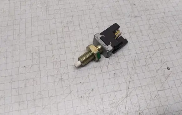 Mazda 323 F Sensor