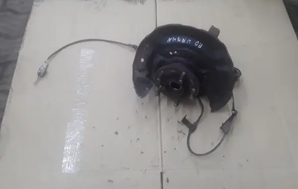 Toyota Urban Cruiser (XP110) Front wheel hub F410R 0248 090615