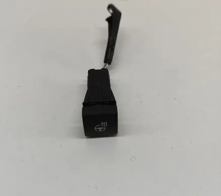 Toyota Yaris Cross Other switches/knobs/shifts 8425516010