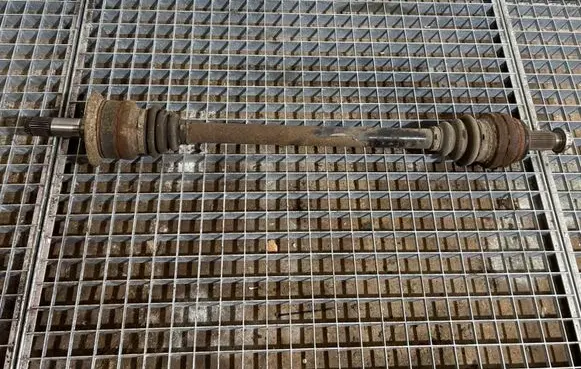 BMW 5 F10 F11 Rear driveshaft