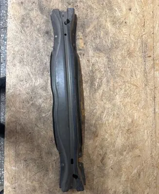 Volvo V70 Rear bumper cross member 