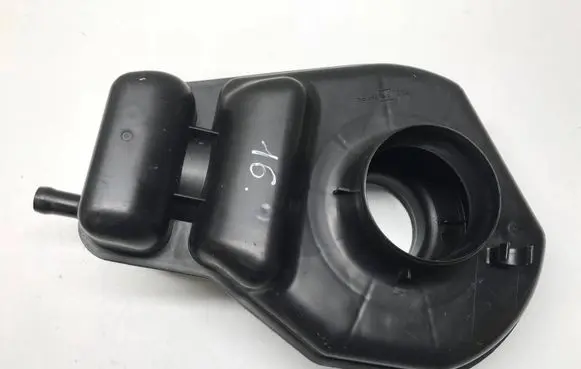 Nissan Murano Z50 Intake resonator 9Y504
