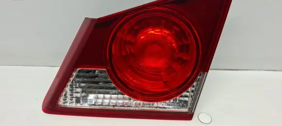 Honda Civic Tailgate rear/tail lights P6068R