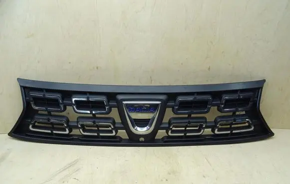 Dacia Duster II Front bumper upper radiator grill