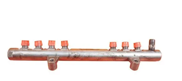 Volvo XC60 Fuel line pipe 30777759 D5244T11 D5244T15