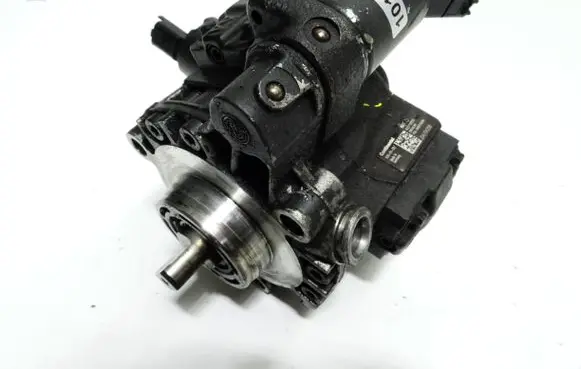 Ford Mondeo MK IV Fuel injection high pressure pump 9685705080 A2C27100288