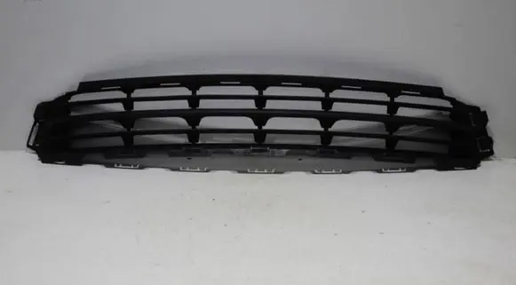 Ford Mondeo Mk III Front bumper lower grill 3S7117B968