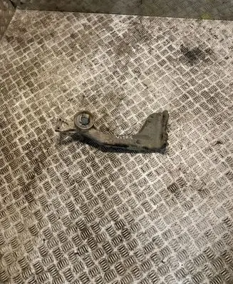 Mercedes-Benz Vito Viano W639 Rear differential/diff mount bracket A6393500542 6393500542