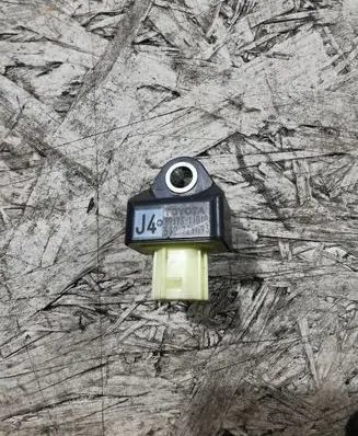 Toyota RAV 4 (XA50) Airbag deployment crash/impact sensor 8917311010 5327Z1693