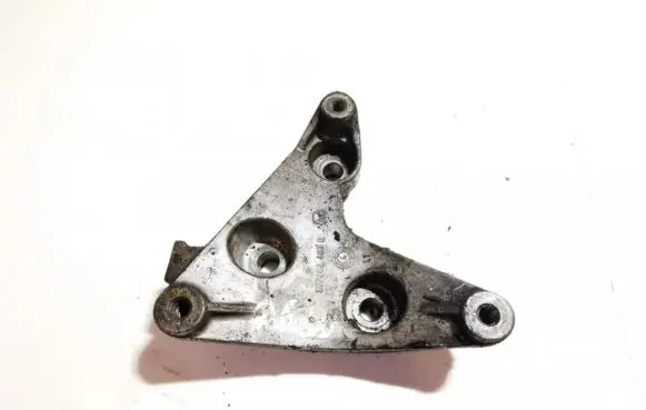 Opel Astra H Engine mounting bracket 8972624630