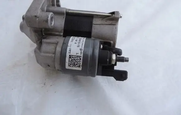 Opel Corsa F Starter motor 9812715380