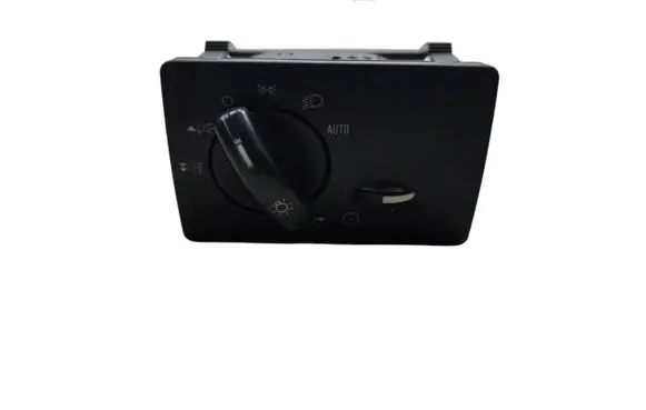 Ford Focus Other switches/knobs/shifts 4M5T-13A024-JA