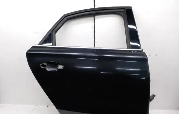 Audi A8 S8 D4 4H Rear door