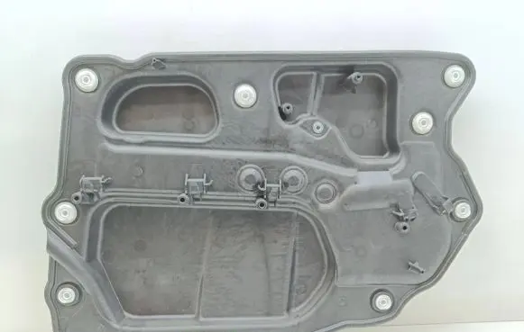 Other rear door trim element