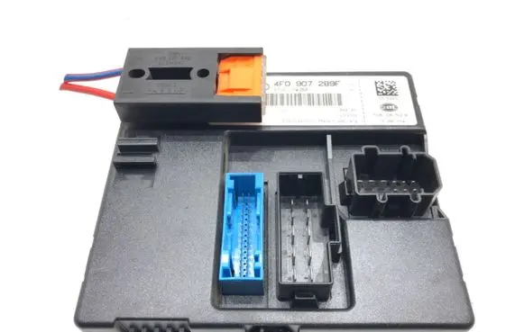 Audi A6 Allroad C6 Central body control module 4F0907289F