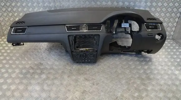 Seat Toledo IV (NH) Dashboard