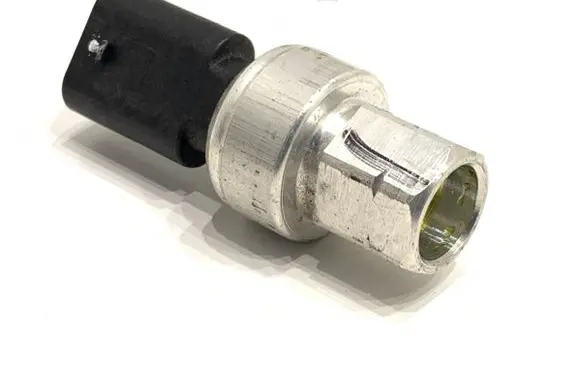 Jeep Cherokee Air conditioning (A/C) pressure sensor 68308727AA