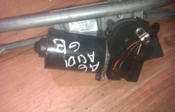 Audi A6 S6 C5 4B Wiper motor 0390241144