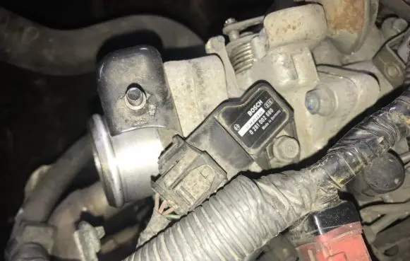 Honda FR-V Air pressure sensor 0281002680