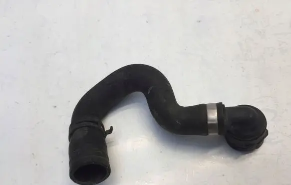 Skoda Karoq Engine coolant pipe/hose 5Q0122073BK