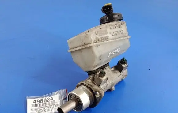 Renault Scenic I Master brake cylinder