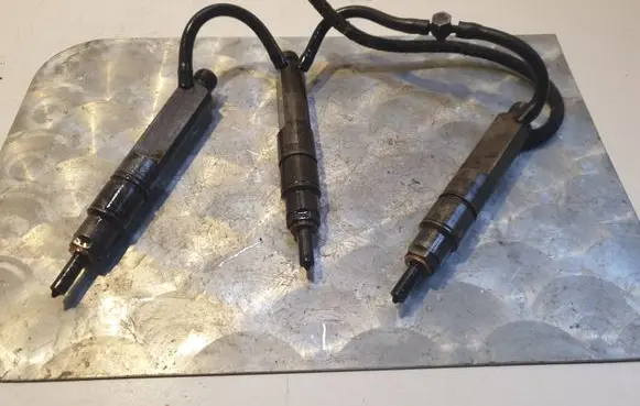 Fuel injectors set