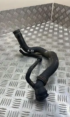 Volkswagen PASSAT B6 Engine coolant pipe/hose 3C0122101