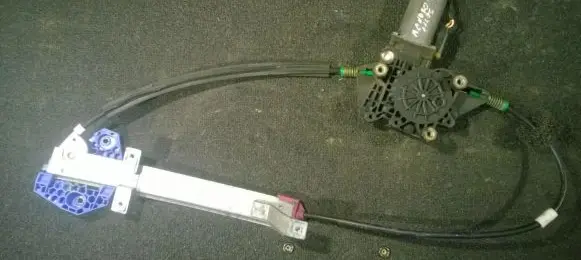 Ford Mondeo MK II Sliding door window regulator with motor 93BBF27001B S0797