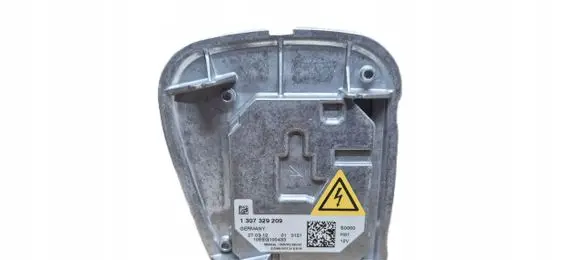 Volvo V50 Voltage converter/converter module