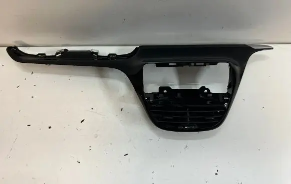 Peugeot 2008 I Dashboard center trim panel 9673830077