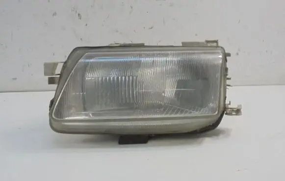 Opel Astra F Headlight/headlamp 90383782
