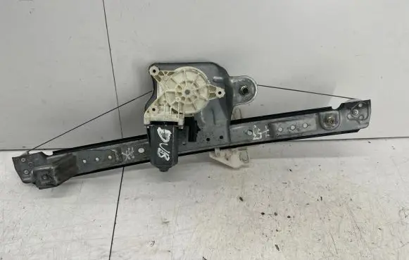 Chrysler Pacifica Rear door window regulator with motor 05020791AA 061661451