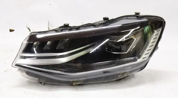 Volkswagen Caddy Headlight/headlamp 2K8941035D