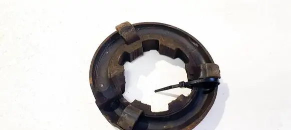 Land Rover Discovery Sport Front coil spring rubber mount FK725A327AA