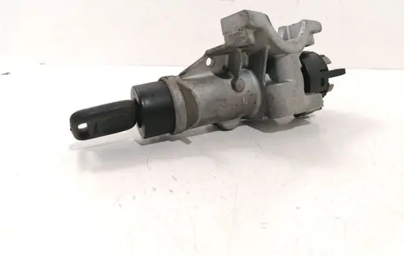 Audi A4 S4 B5 8D Ignition lock 4D0905851A
