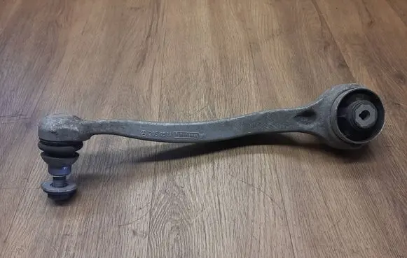 Mercedes-Benz E W213 Front lower control arm/wishbone A20505
