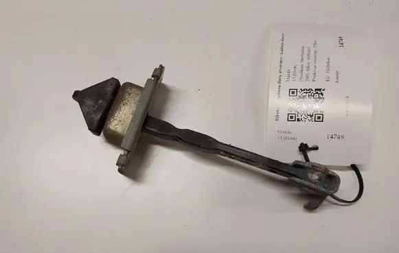 Mazda 3 I Rear door check strap stopper