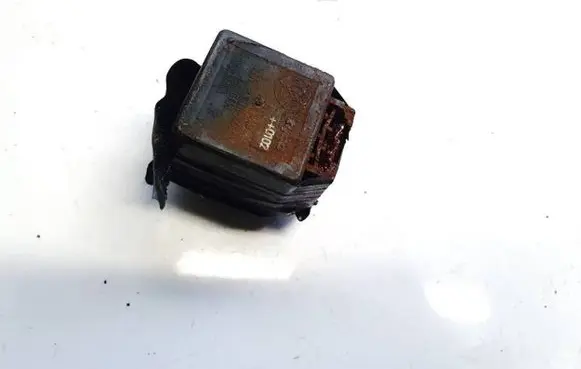 Fiat Punto (188) Other relay 46520438 v23136-a1001-x46